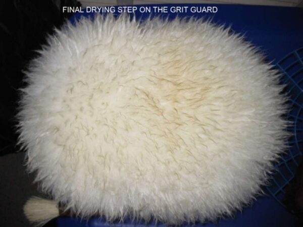 Găng tay rửa xe lông cừu Merino Wool Wash Mitt - Hình ảnh 2